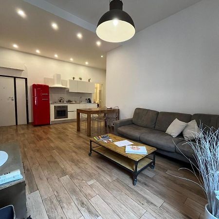 La Dolce Vita - Luxury Colosseum Boutique Apartment Rome Bagian luar foto