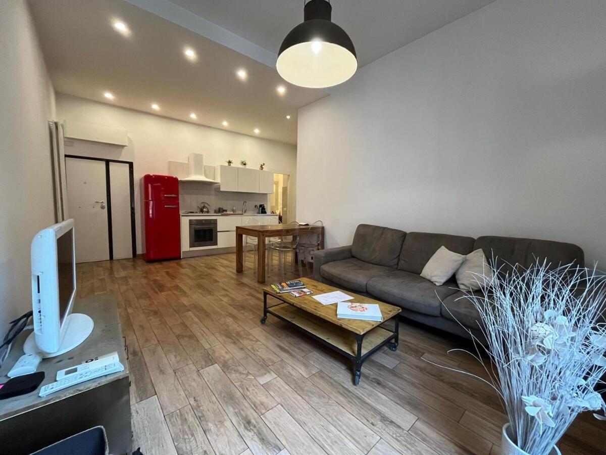 La Dolce Vita - Luxury Colosseum Boutique Apartment Rome Bagian luar foto